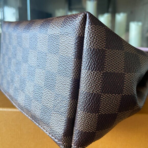 100% Authentic Louis Vuitton  Damier Ebene Clapton Backpack Magnolia main image 16